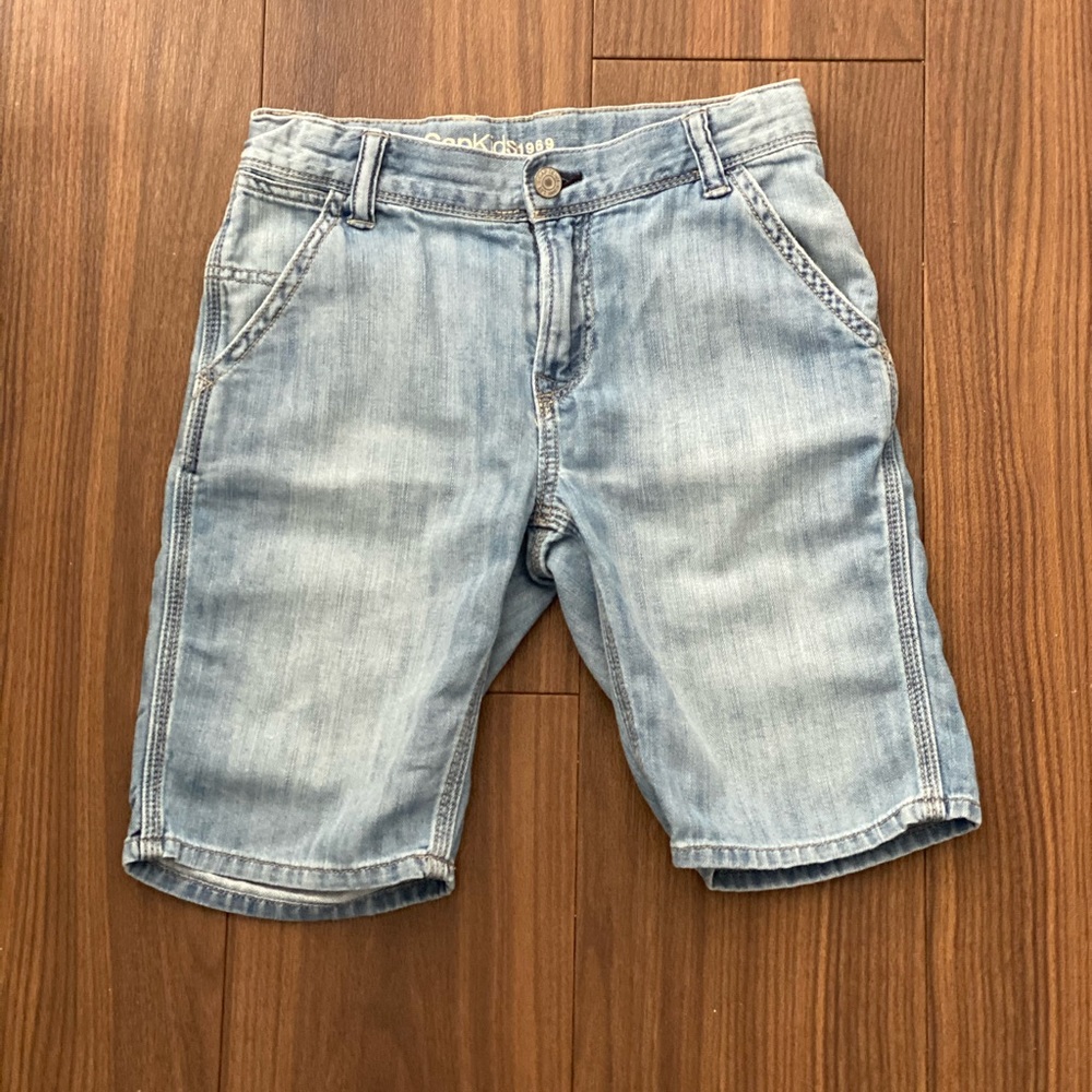 Gap Lightweight Jean Shorts